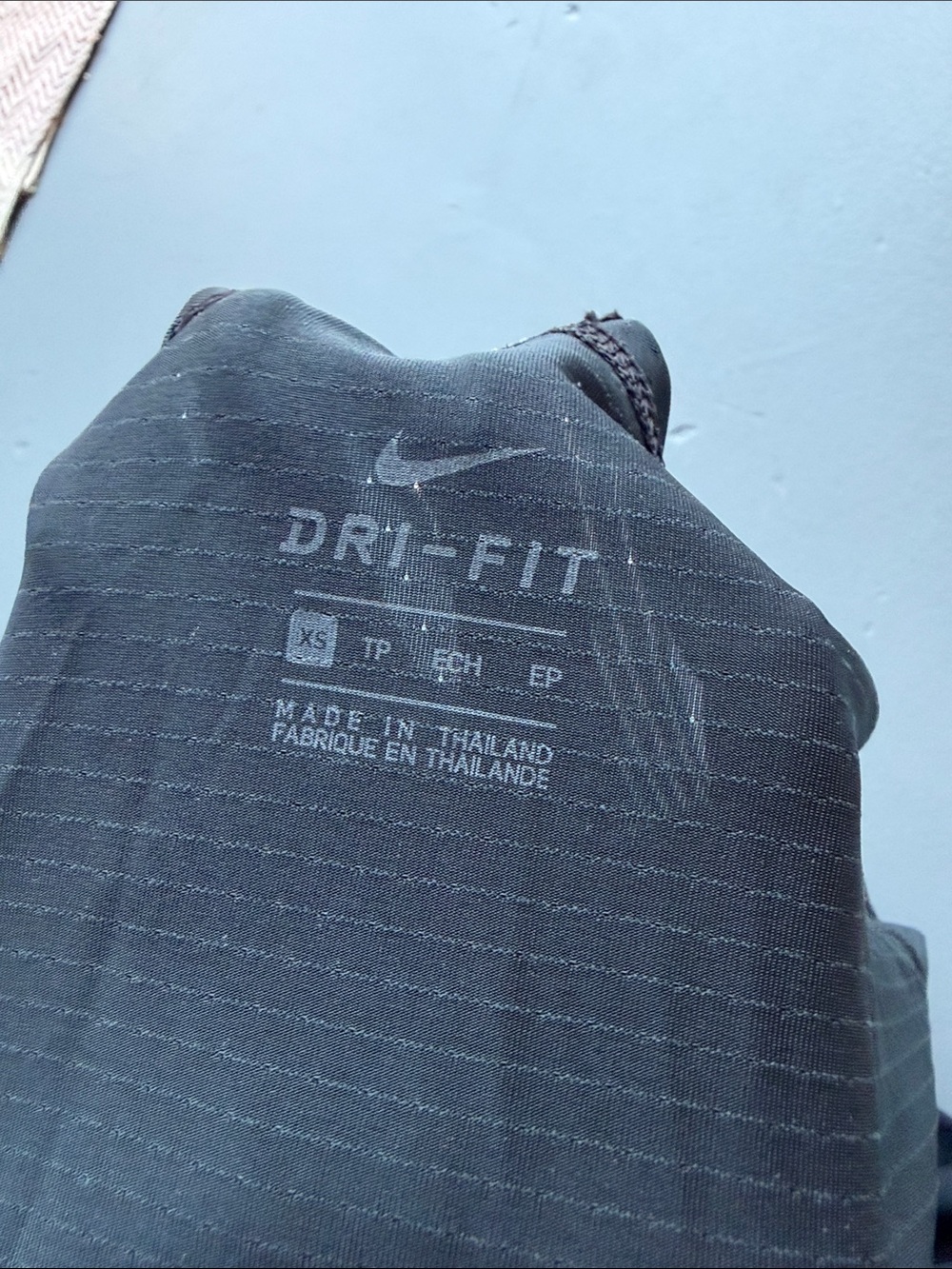 Nike DriFit Razor Back Tank Top BOGO - Picture 4 of 6